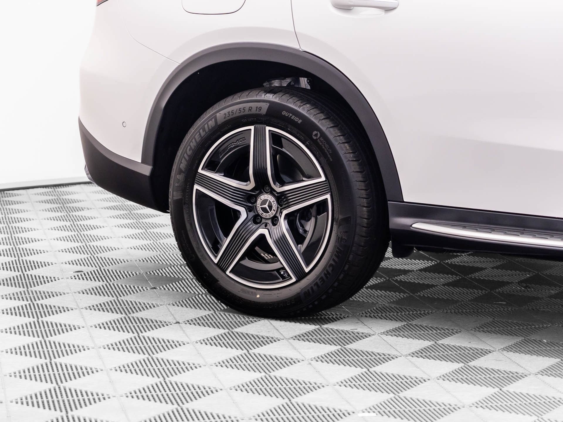 New 2027 Mercedes-Benz GLC 300 4MATIC image 39