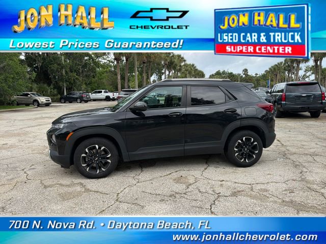 Used 2022 Chevrolet TrailBlazer LT w/ Convenience Package FWD image 3