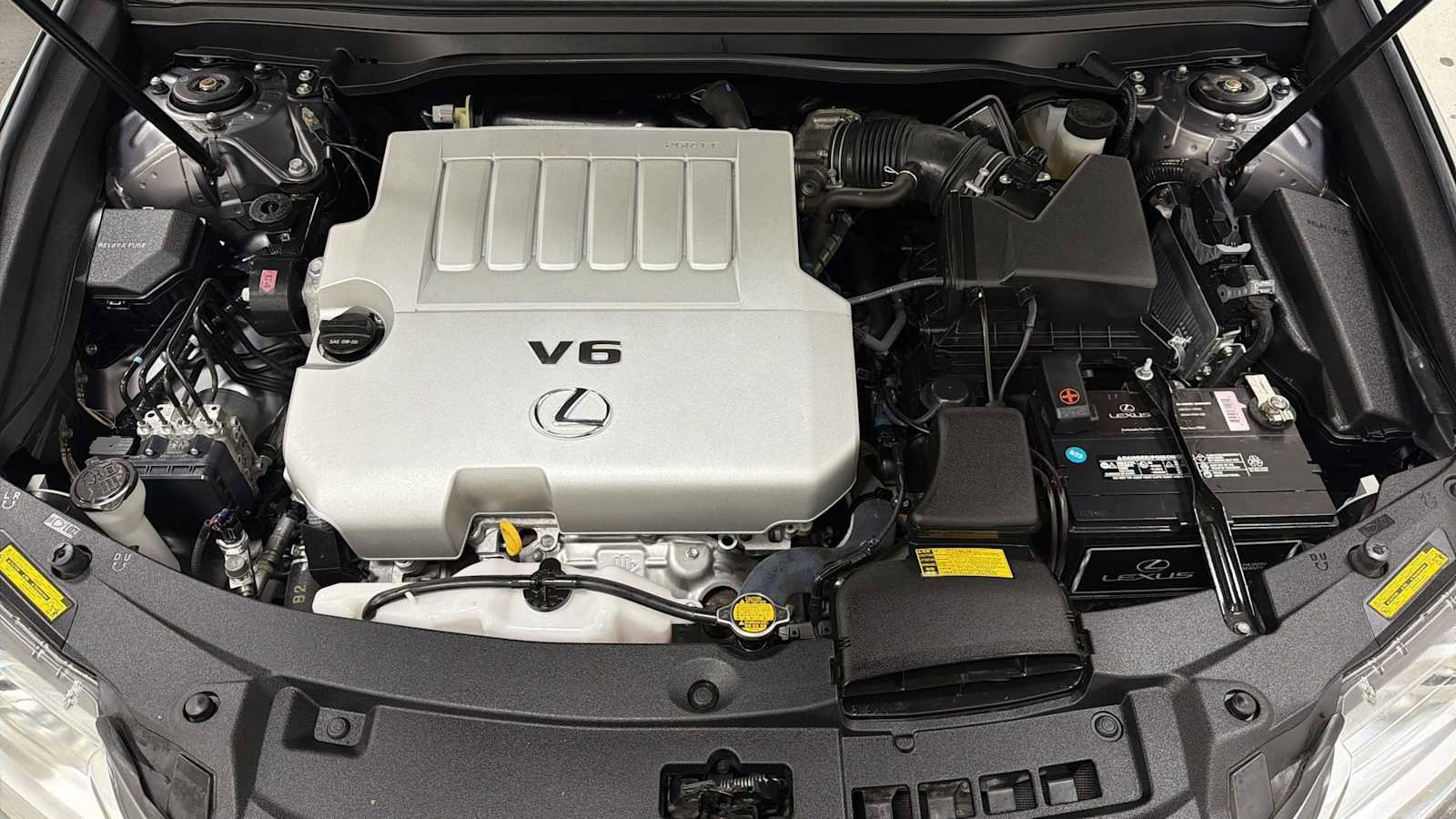 Used 2014 Lexus ES 350 w/ Luxury Package FWD image 31