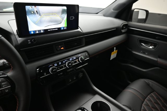 New 2026 Honda Pilot Sport image 12