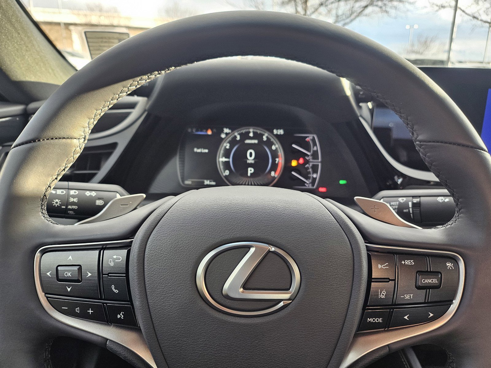 New 2025 Lexus ES 350 image 11