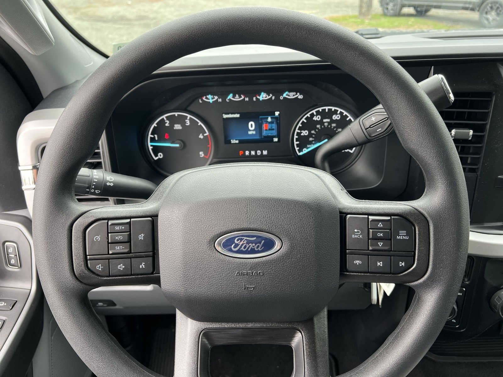New 2026 Ford F250 XLT w/ FX4 Off-Road Package AWD/4WD image 16