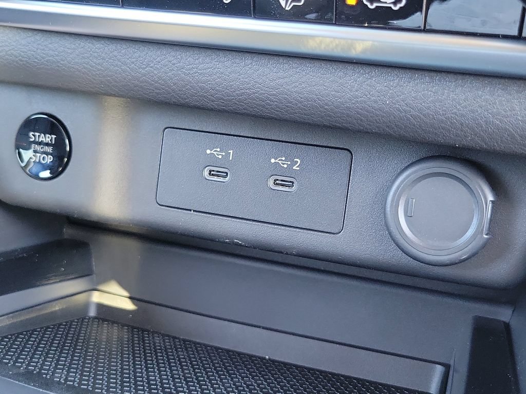 New 2026 Nissan Rogue SV AWD/4WD image 15