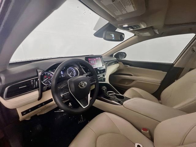 Used 2021 Toyota Camry XLE FWD image 18