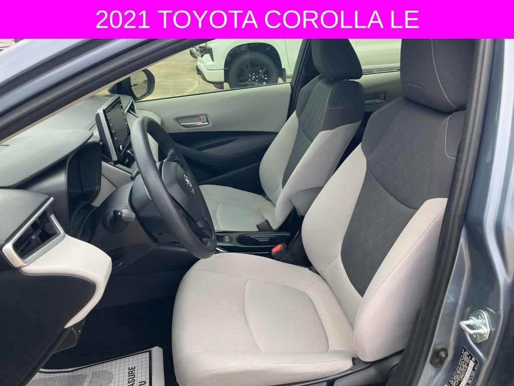 Used 2021 Toyota Corolla LE image 20