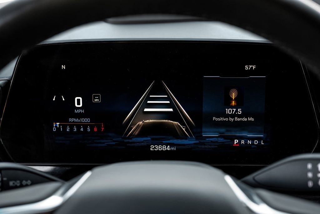 Used 2025 Chevrolet Suburban LS image 15