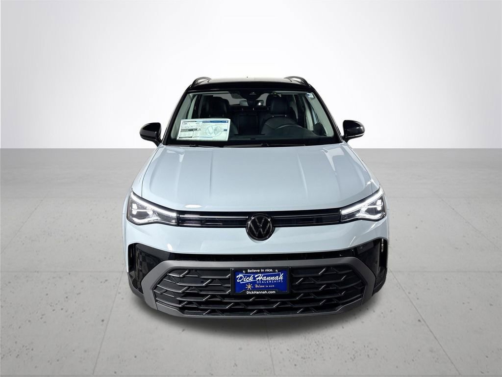 New 2026 Volkswagen Taos SE AWD/4WD image 3