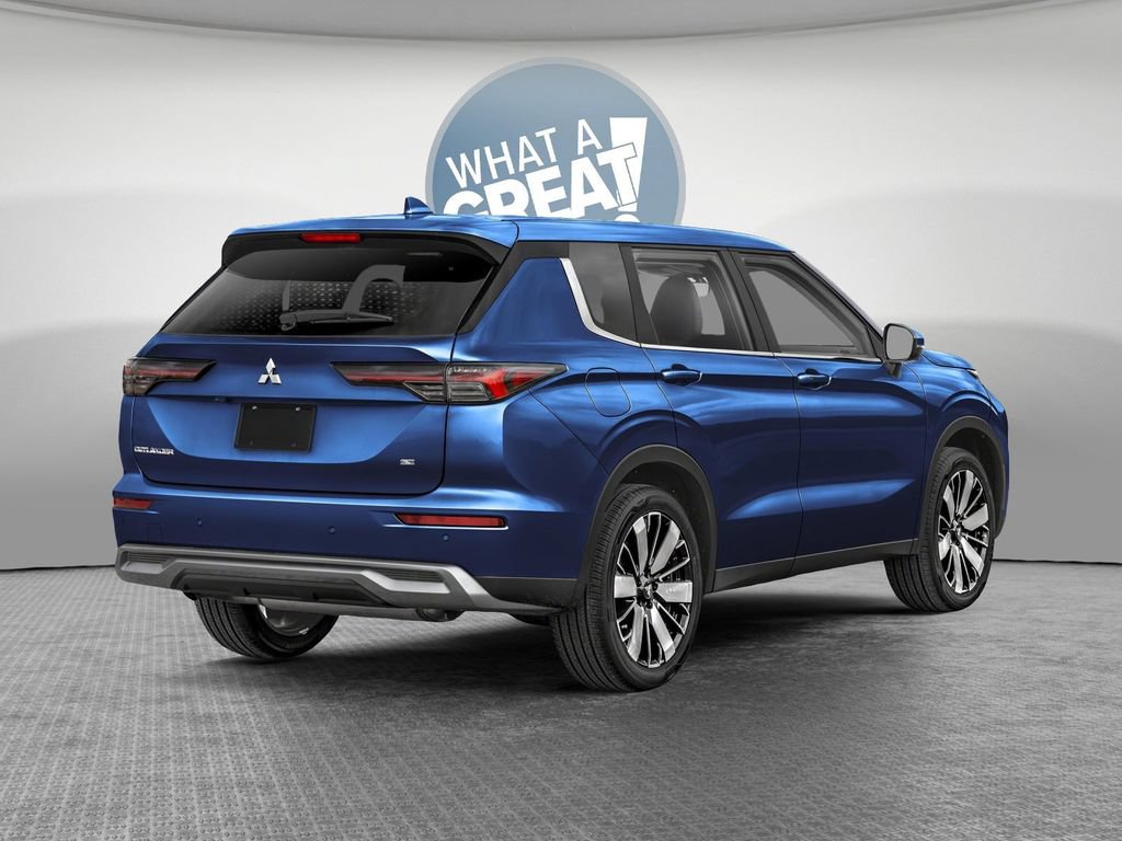 New 2026 Mitsubishi Outlander SE AWD/4WD image 2