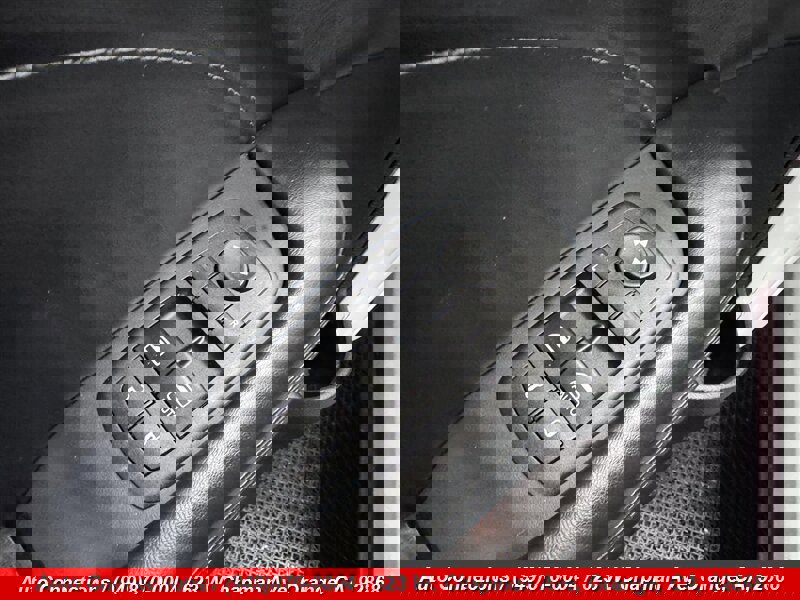 Used 2015 Dodge Challenger SXT Plus w/ Technology Group RWD image 22