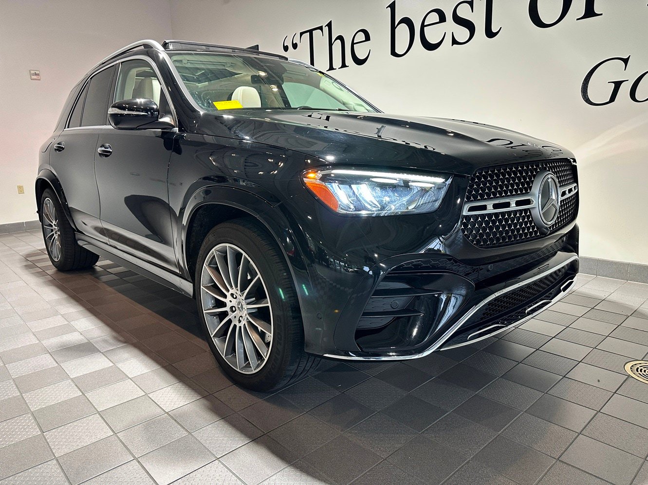 Certified 2024 Mercedes-Benz GLE 350 4MATIC image 1