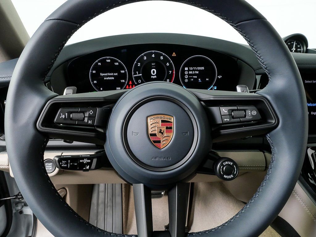 New 2026 Porsche Panamera 4 image 9