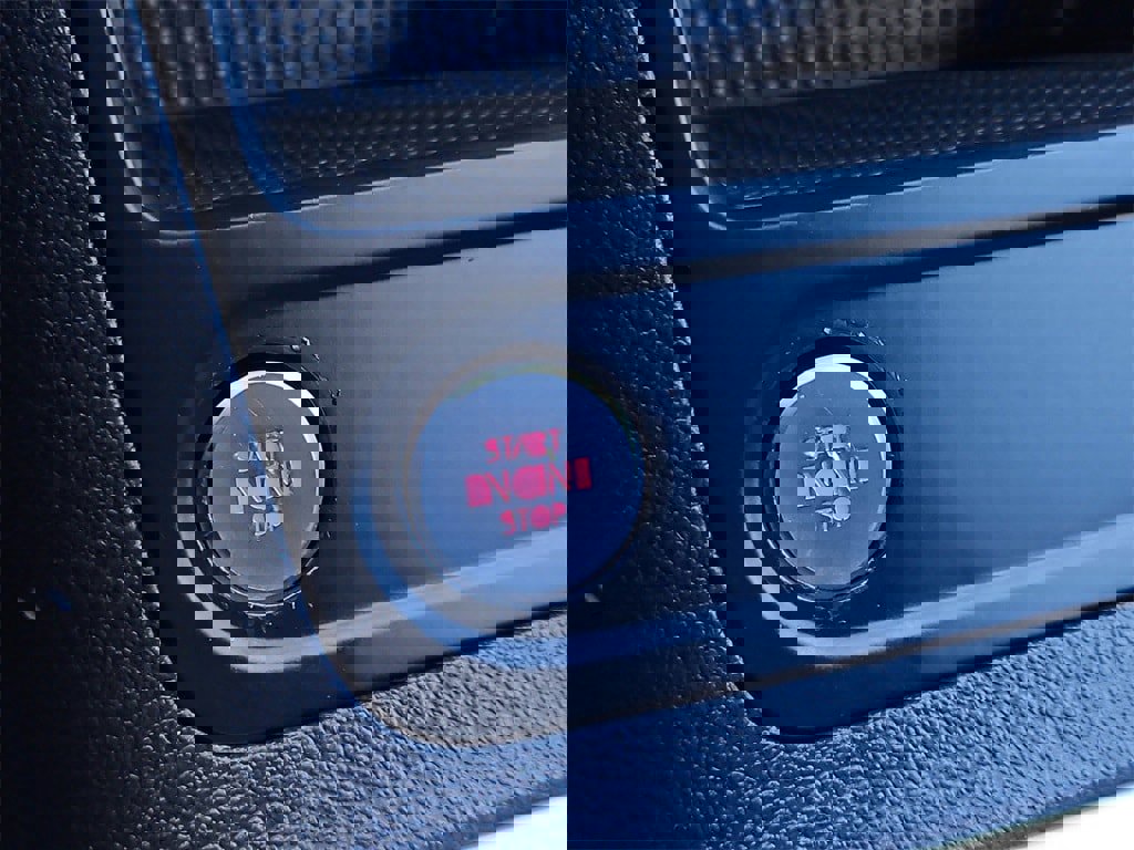 Used 2017 Volkswagen Tiguan Limited w/ Premium Package image 18