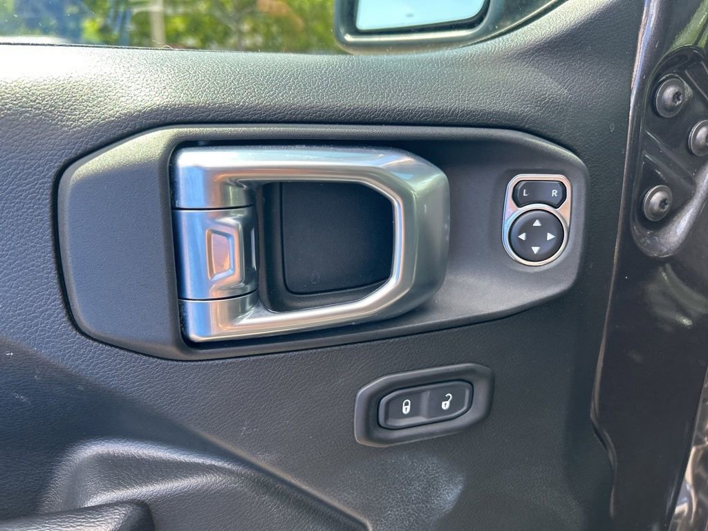 Used 2021 Jeep Wrangler Unlimited Sport image 36