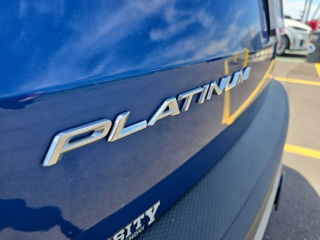 Certified 2023 Ford Escape Platinum w/ Class II Trailer Tow Package AWD/4WD image 7