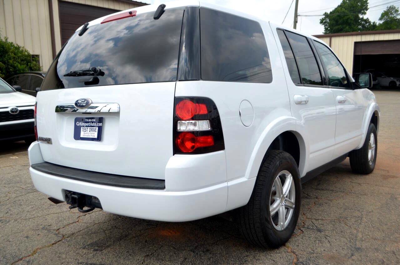 Used 2010 Ford Explorer XLT image 10