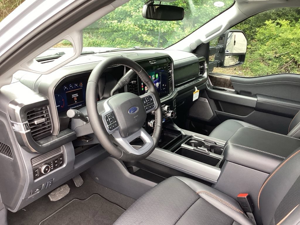 New 2026 Ford F250 Lariat w/ Black Appearance Package AWD/4WD image 39