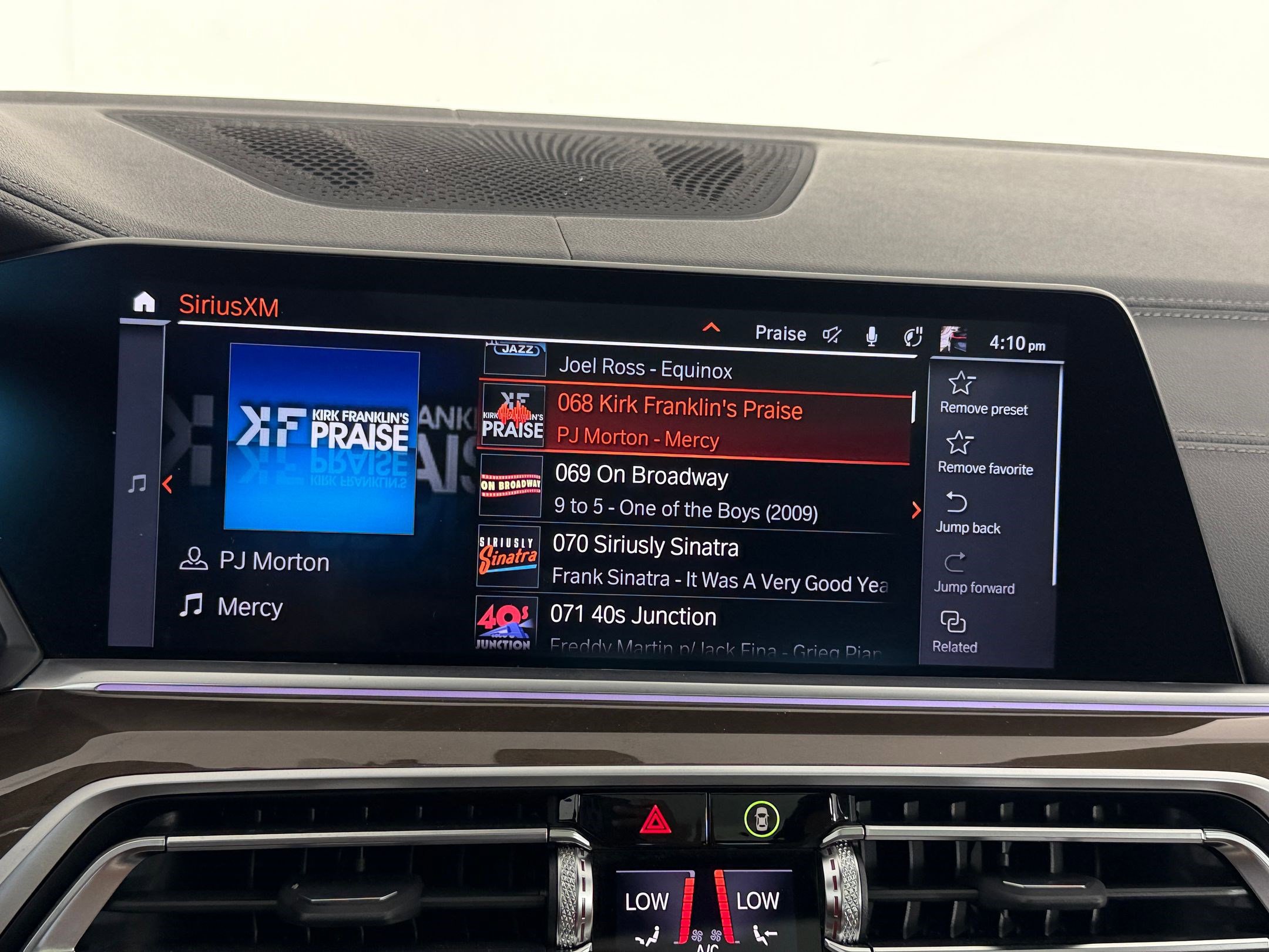 Used 2022 BMW X5 xDrive40i w/ M Sport Package image 26