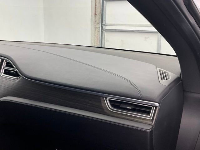 Used 2016 Tesla Model X 90D image 11