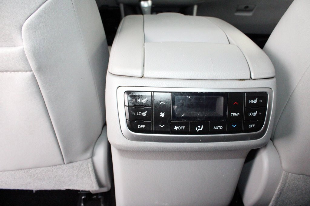Certified 2018 Toyota Highlander Limited Platinum image 53
