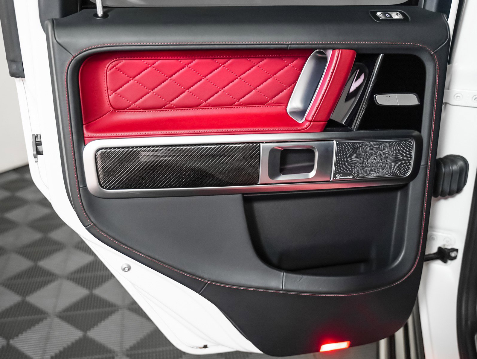 Certified 2022 Mercedes-Benz G 63 AMG 4MATIC image 25