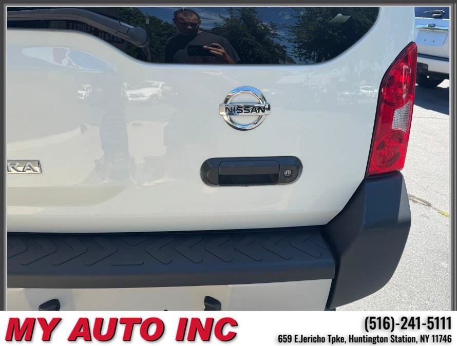 Used 2015 Nissan Xterra 4WD image 33