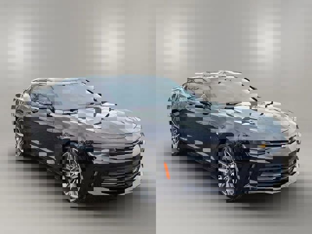 Used 2016 Chevrolet Camaro LT w/ RS Package image 3