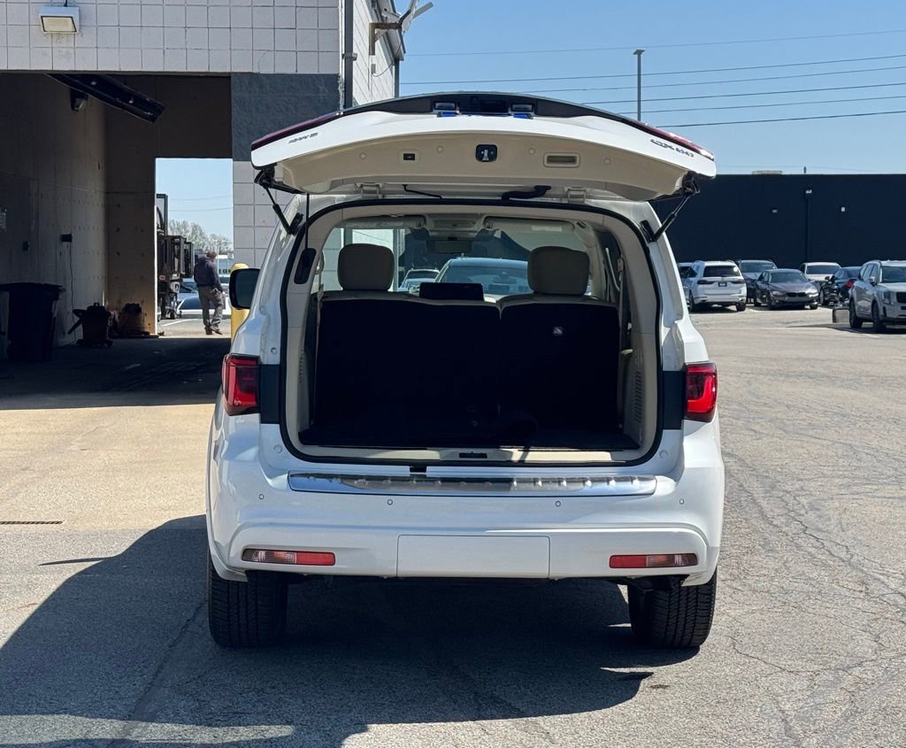 Used 2024 INFINITI QX80 Luxe w/ Cargo Package image 32