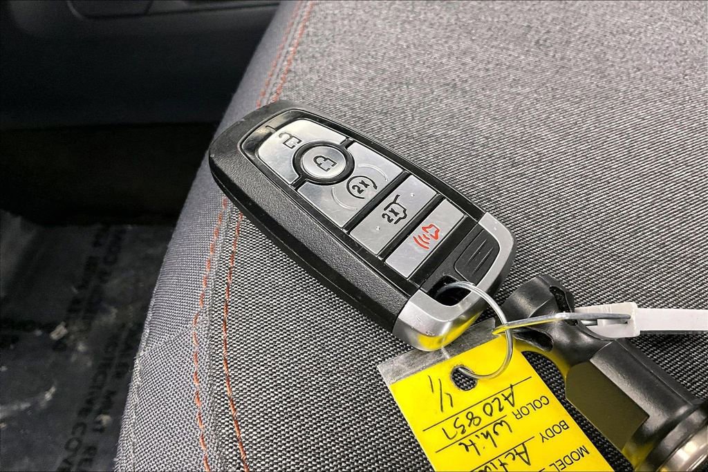 Used 2025 Ford Expedition Max Active image 11