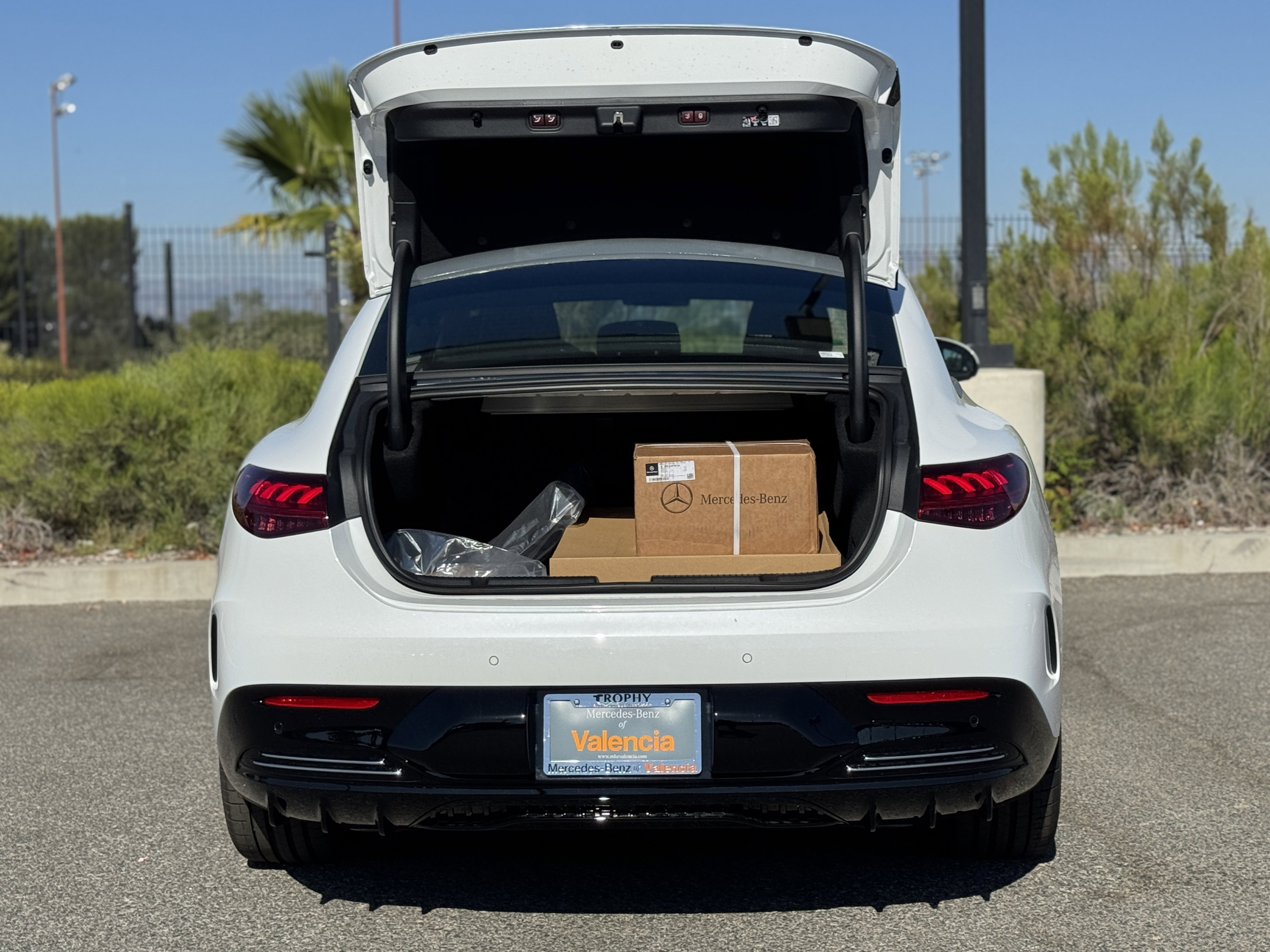 New 2026 Mercedes-Benz EQE 320+ Sedan image 12