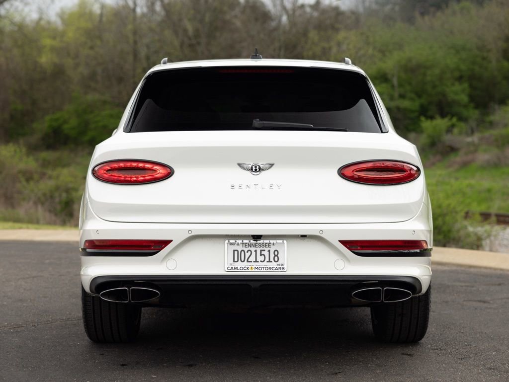 Used 2024 Bentley Bentayga image 10