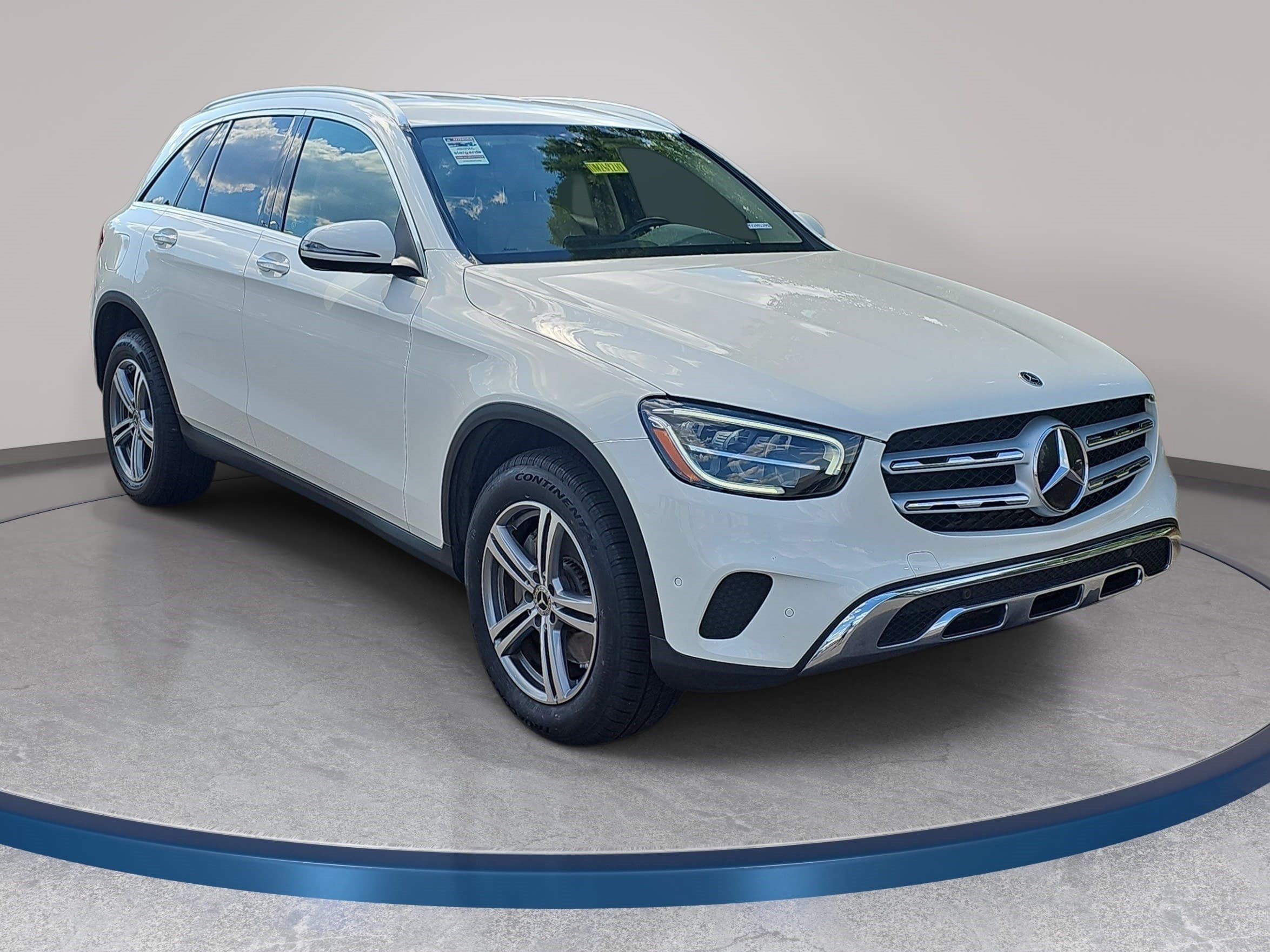 Used 2021 Mercedes-Benz GLC 300 image 3