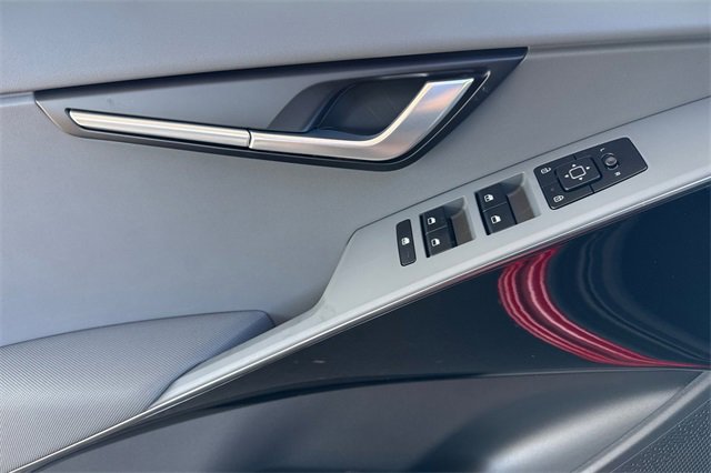 New 2025 Kia Niro EX image 12