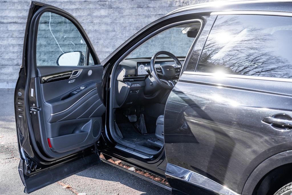 Used 2025 Genesis GV80 2.5T Standard image 22