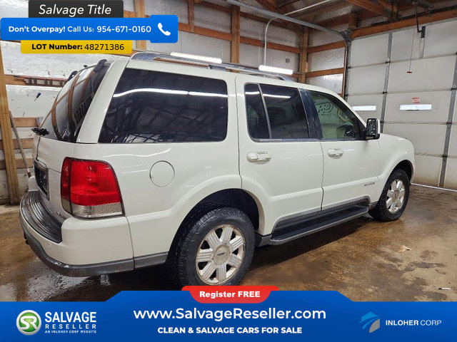 Used 2004 Lincoln Aviator AWD image 4