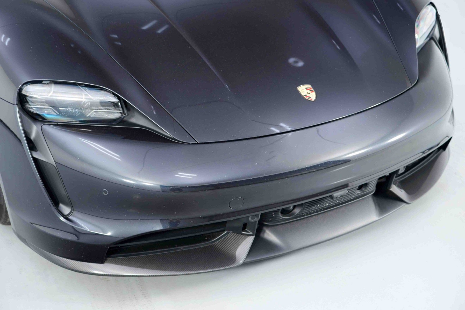 Used 2021 Porsche Taycan Turbo S image 57