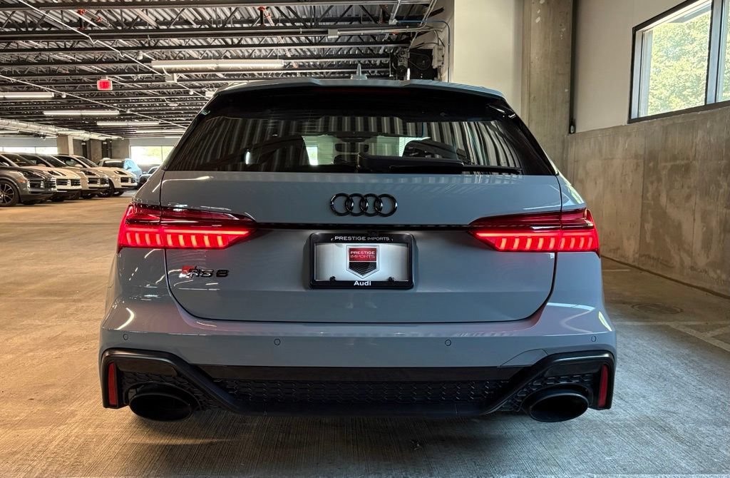 Used 2021 Audi RS 6 AWD/4WD image 6