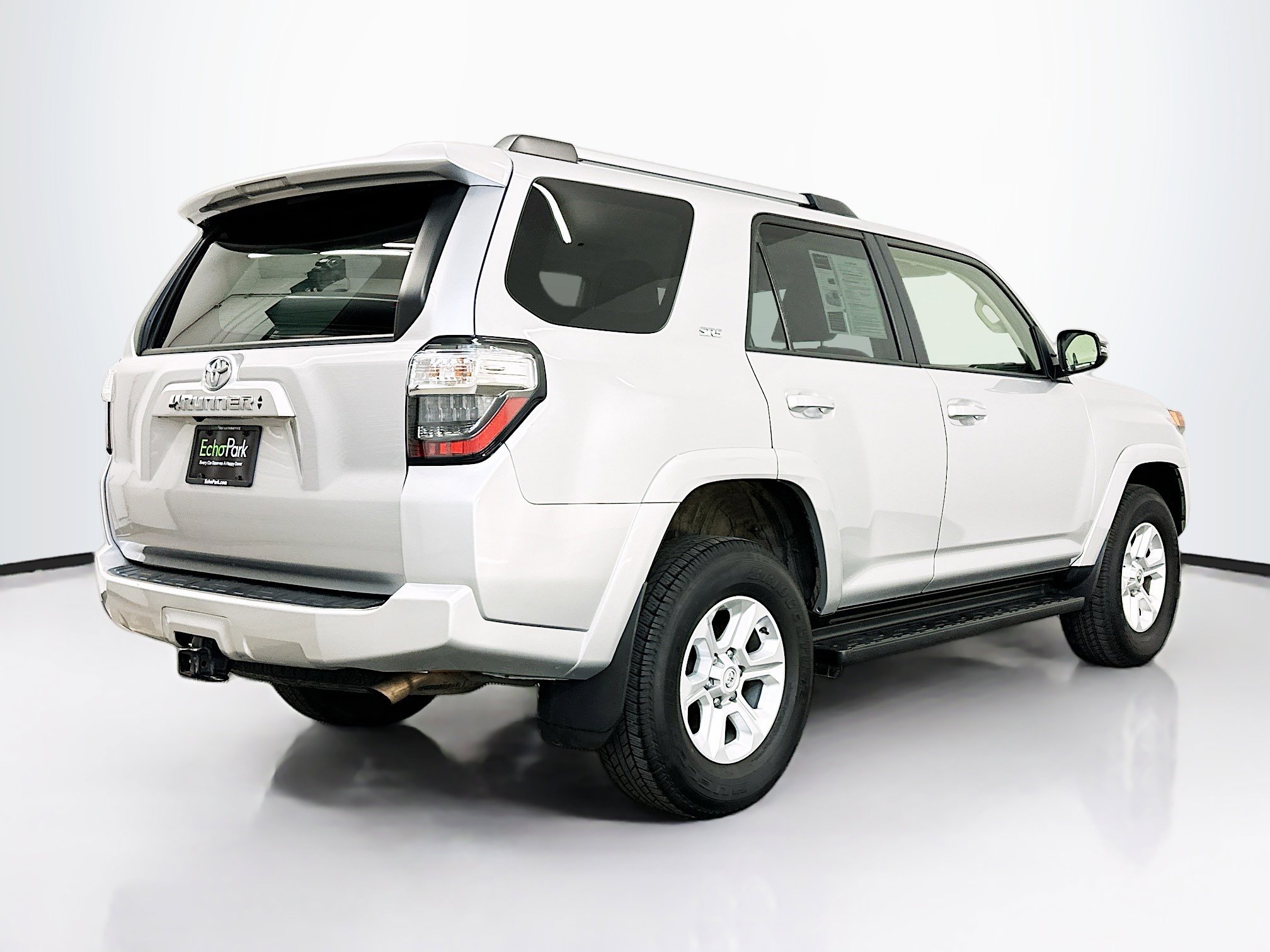 Used 2024 Toyota 4Runner SR5 Premium image 9