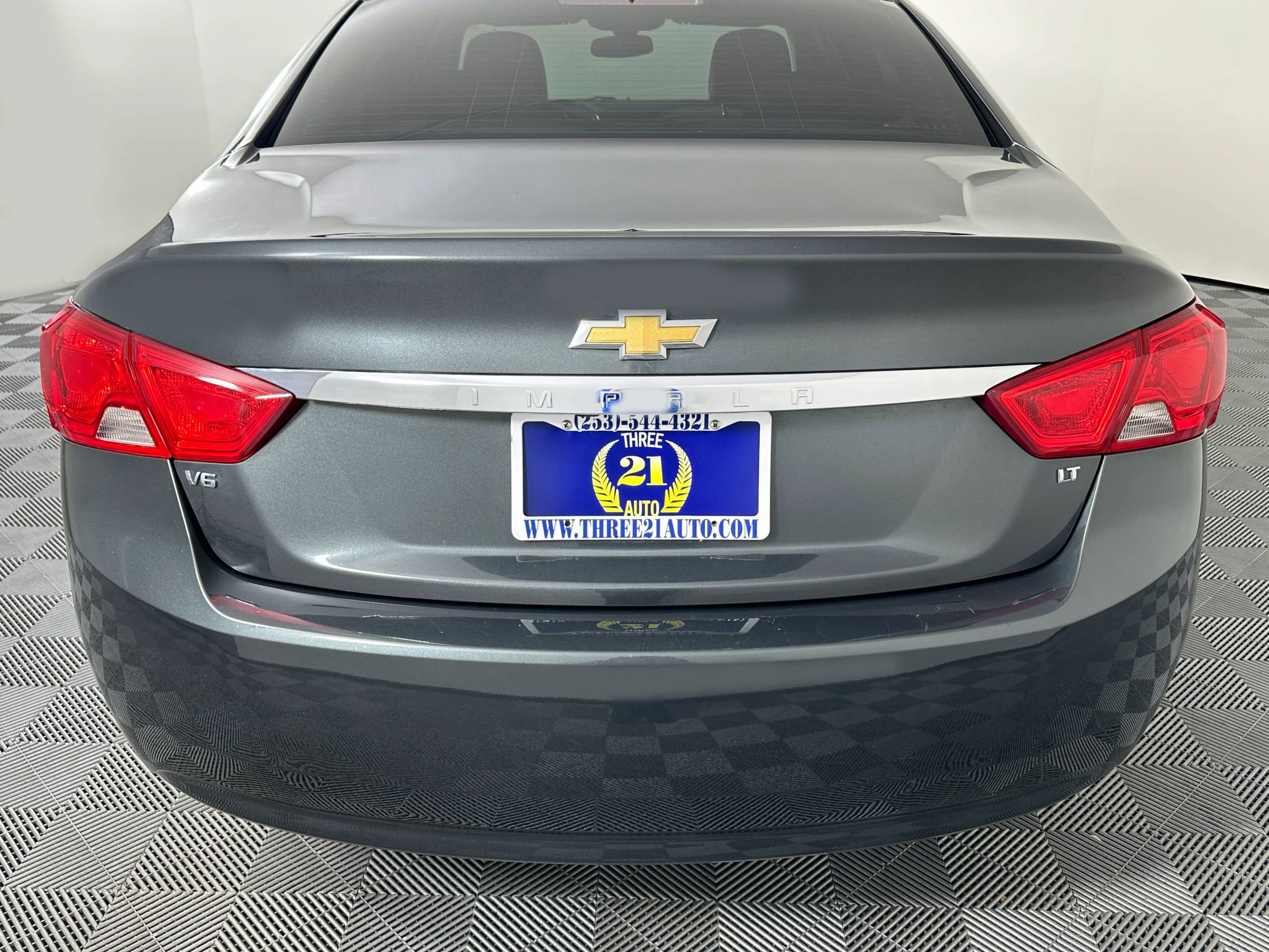 Used 2019 Chevrolet Impala LT w/ LT Convenience Package image 10