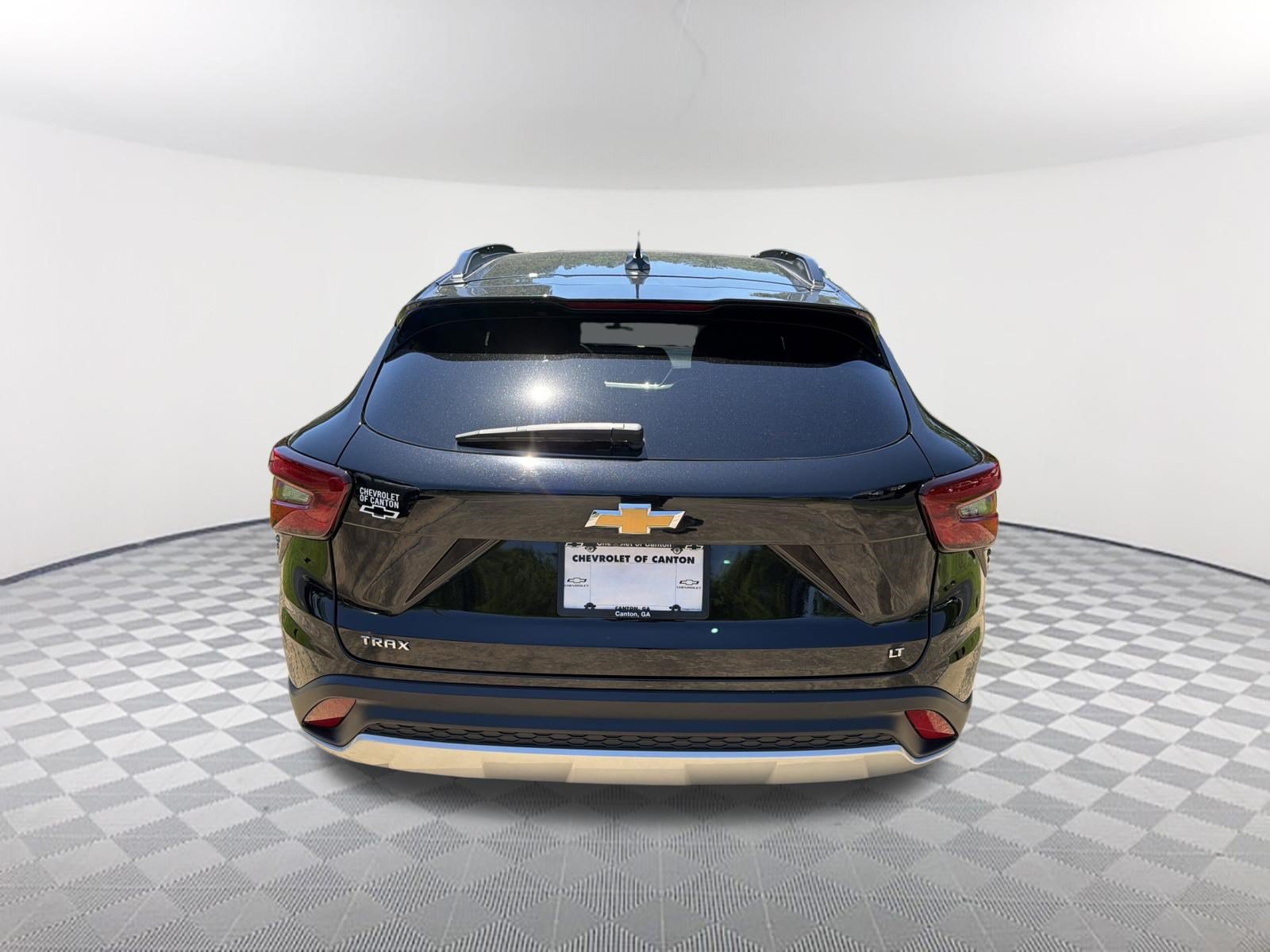 Used 2024 Chevrolet Trax LT FWD image 6