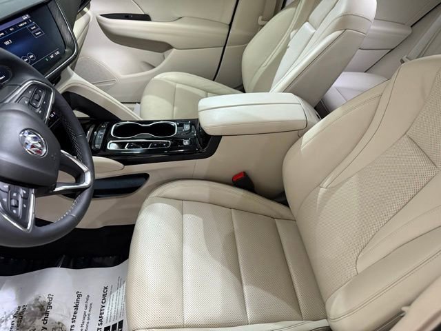 Used 2021 Buick Envision Essence FWD image 23