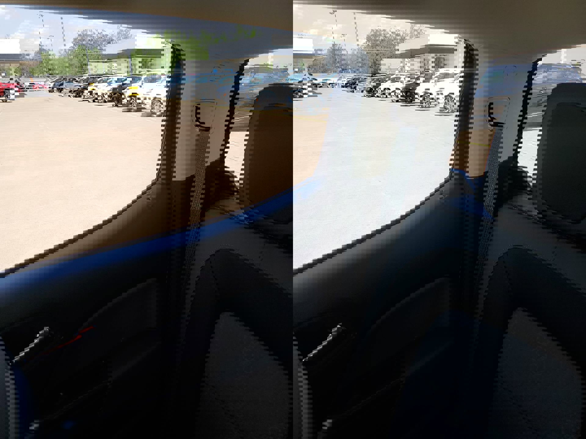 Used 2018 Chevrolet Colorado Z71 AWD/4WD image 13