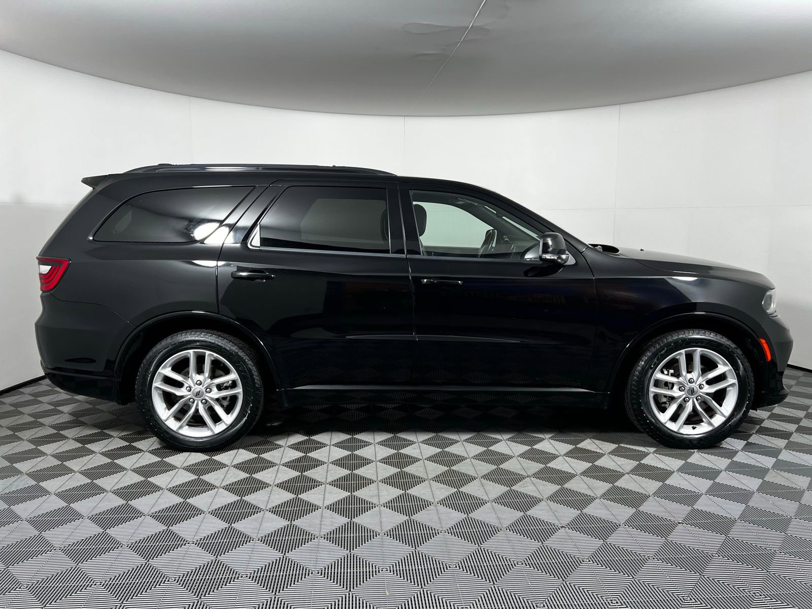 Used 2024 Dodge Durango GT image 4