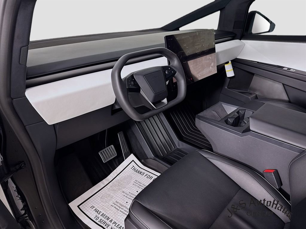 Used 2024 Tesla Cybertruck AWD Crew Cab image 9
