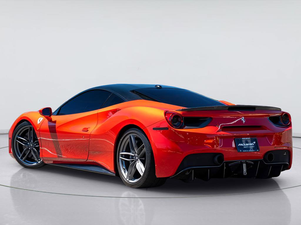 Used 2017 Ferrari 488 GTB RWD image 7