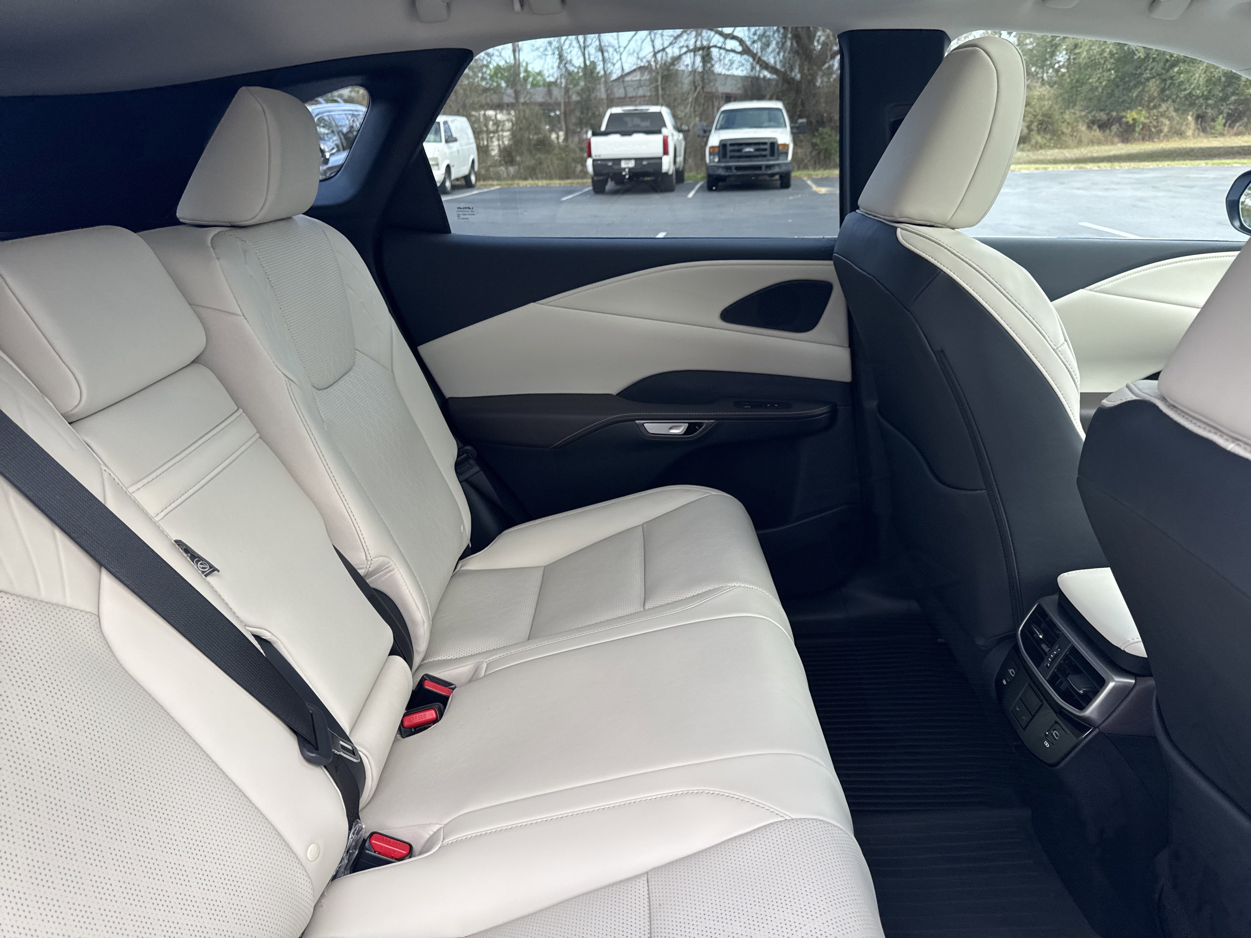 Used 2026 Lexus RX 350 Premium Plus w/ Convenience Package image 29