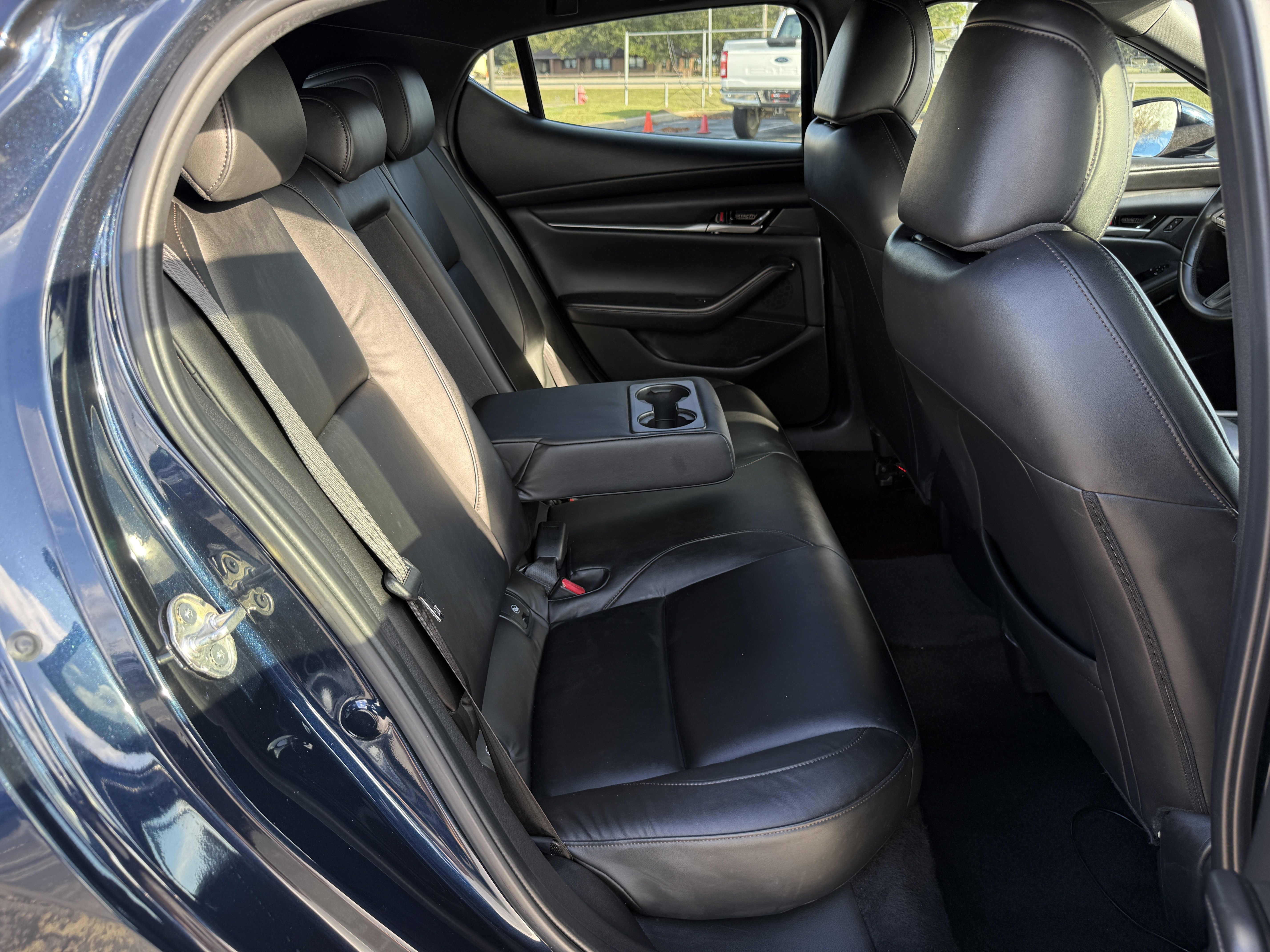 Used 2020 MAZDA MAZDA3 Hatchback image 30