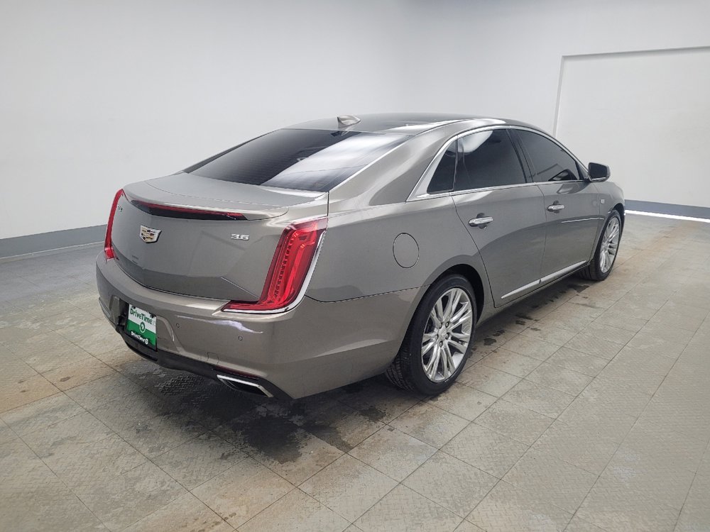 Used 2019 Cadillac XTS Luxury image 9