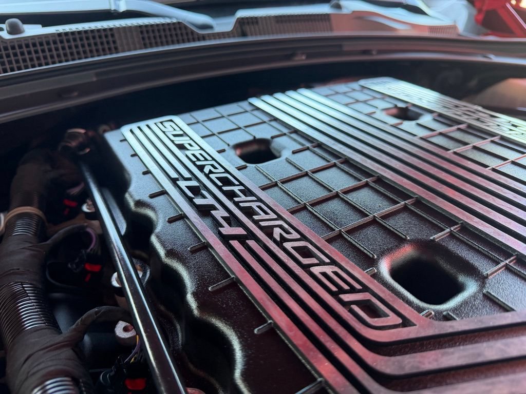 Used 2018 Chevrolet Camaro ZL1 RWD image 4