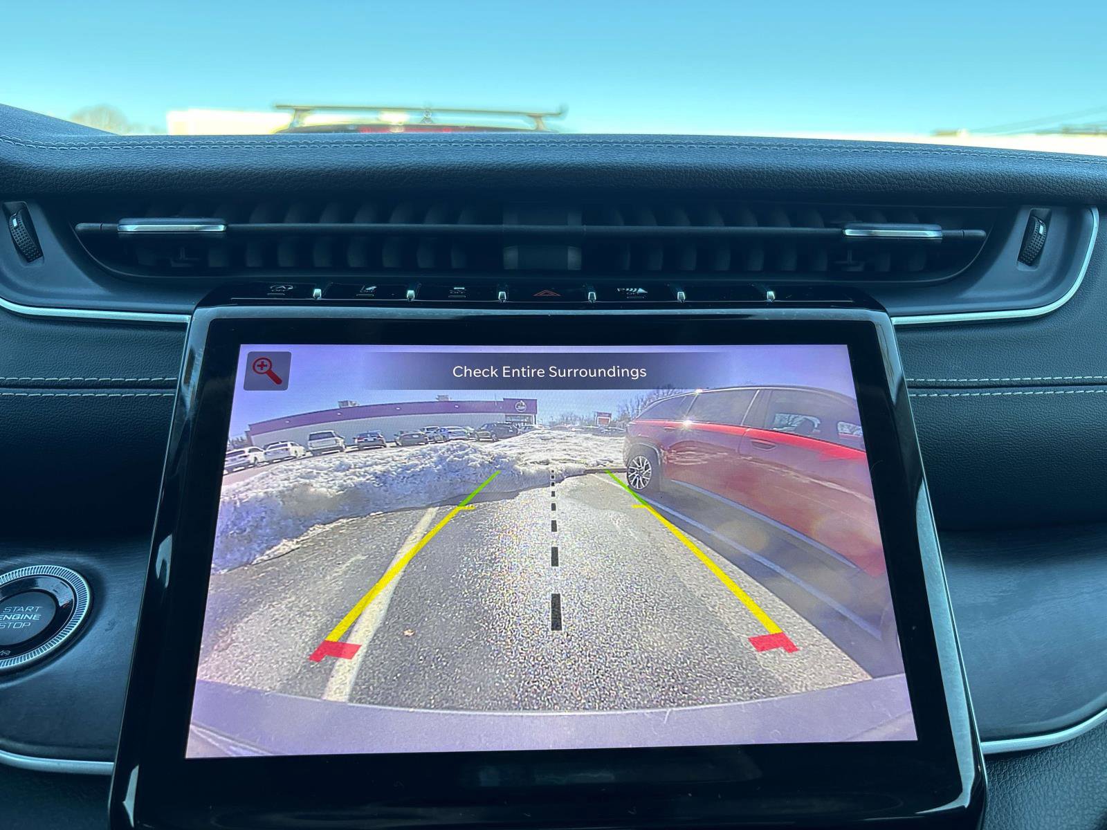 Certified 2022 Jeep Grand Cherokee L Limited AWD/4WD image 24