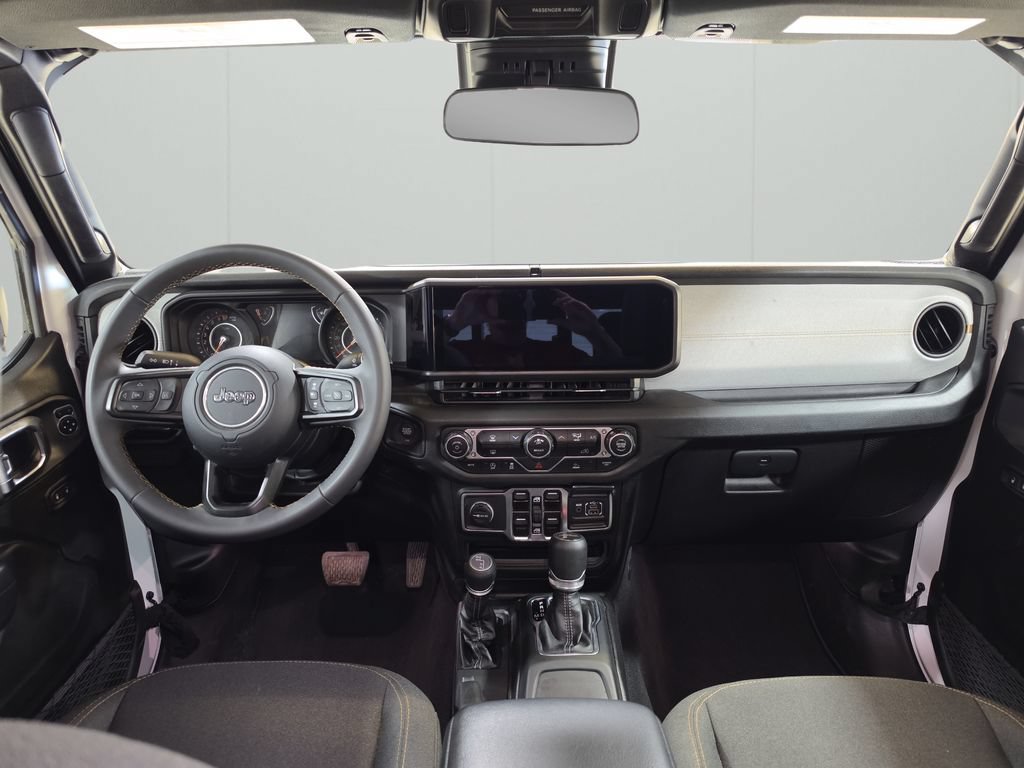 Certified 2025 Jeep Gladiator Sport AWD/4WD image 15